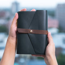 Load image into Gallery viewer, Green Leather Journal
