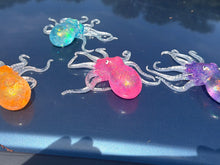 Load image into Gallery viewer, Viral Glittering Squishy Octopus
