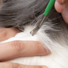 Load image into Gallery viewer, Premium Tick Remover Kit
