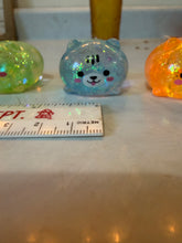 Load image into Gallery viewer, Viral mini kitten squishy NeeDoh nicecube texture
