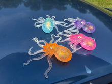 Load image into Gallery viewer, Viral Glittering Squishy Octopus

