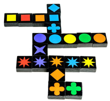 Load image into Gallery viewer, Qwirkle
